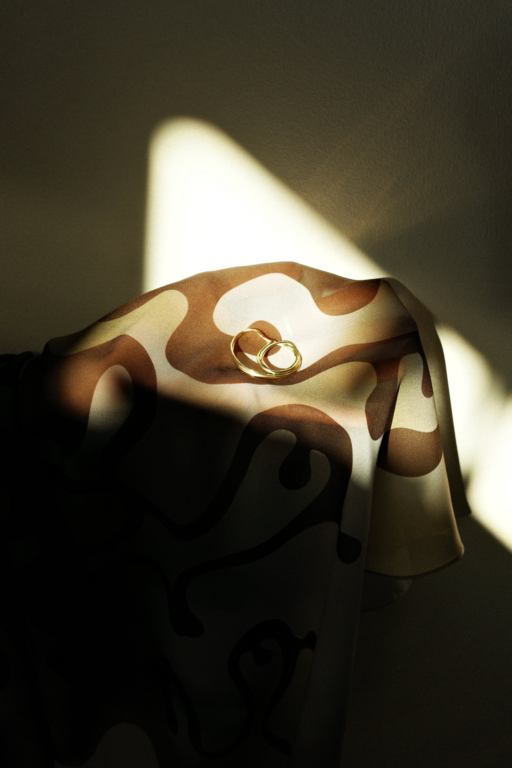 Scarf & Sculpted Ring Set : Daniela Doe X Crush Jewel - Designed & Made in Malmö & Barcelona