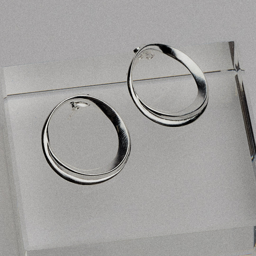 Circle Wave Earrings