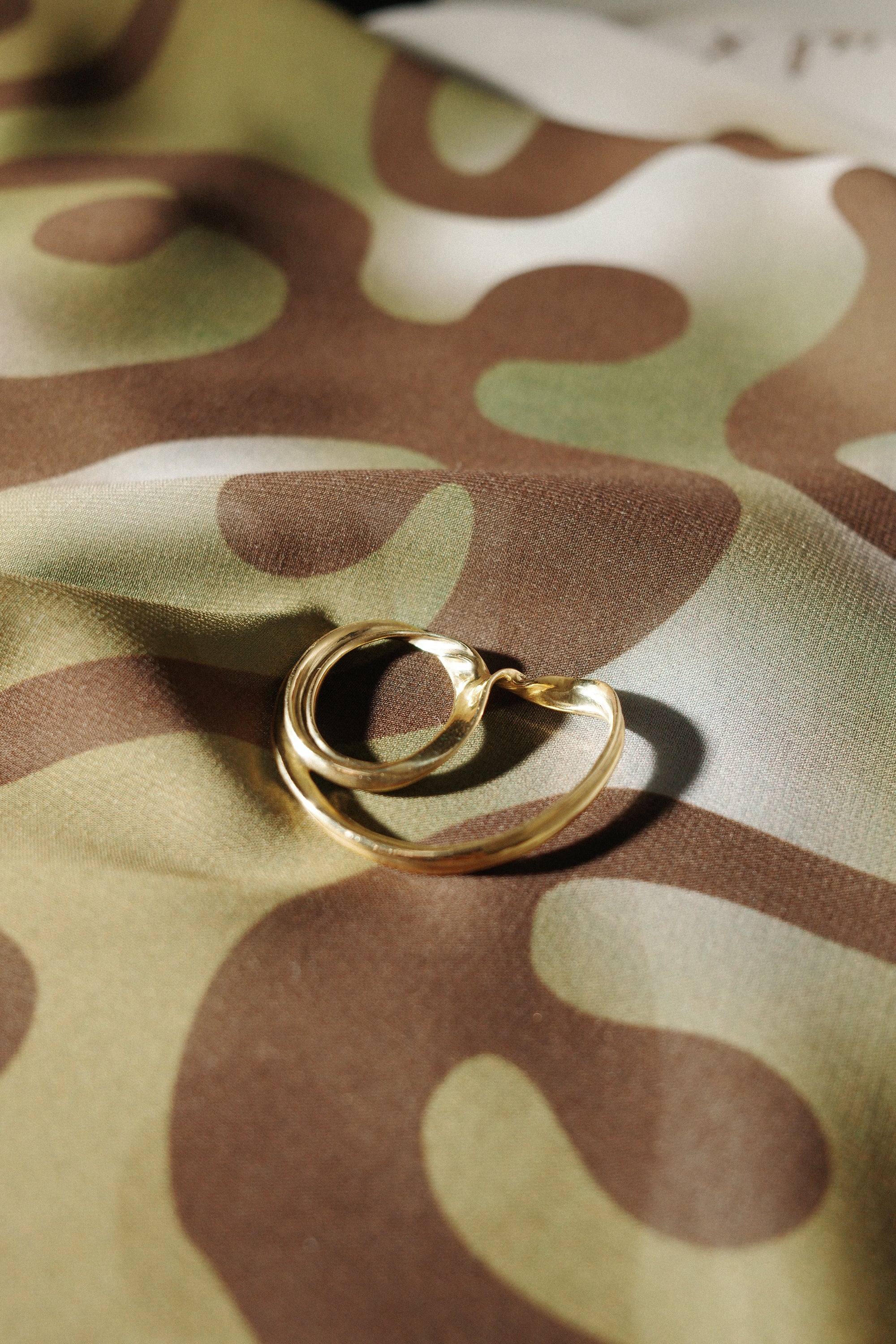 Scarf & Sculpted Ring Set : Daniela Doe X Crush Jewel - Designed & Made in Malmö & Barcelona