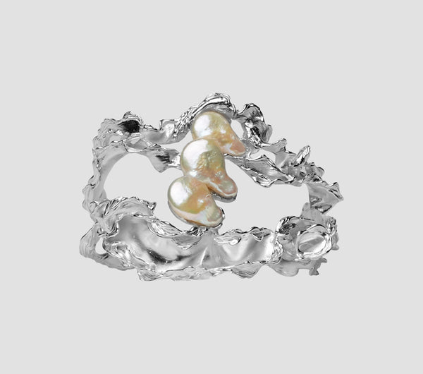 Triteia Pearl Bracelet